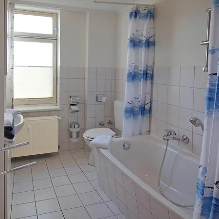 Villa Ostseelilie - Appartements Mit Balkon Und Meerblick Sassnitz Chambre photo