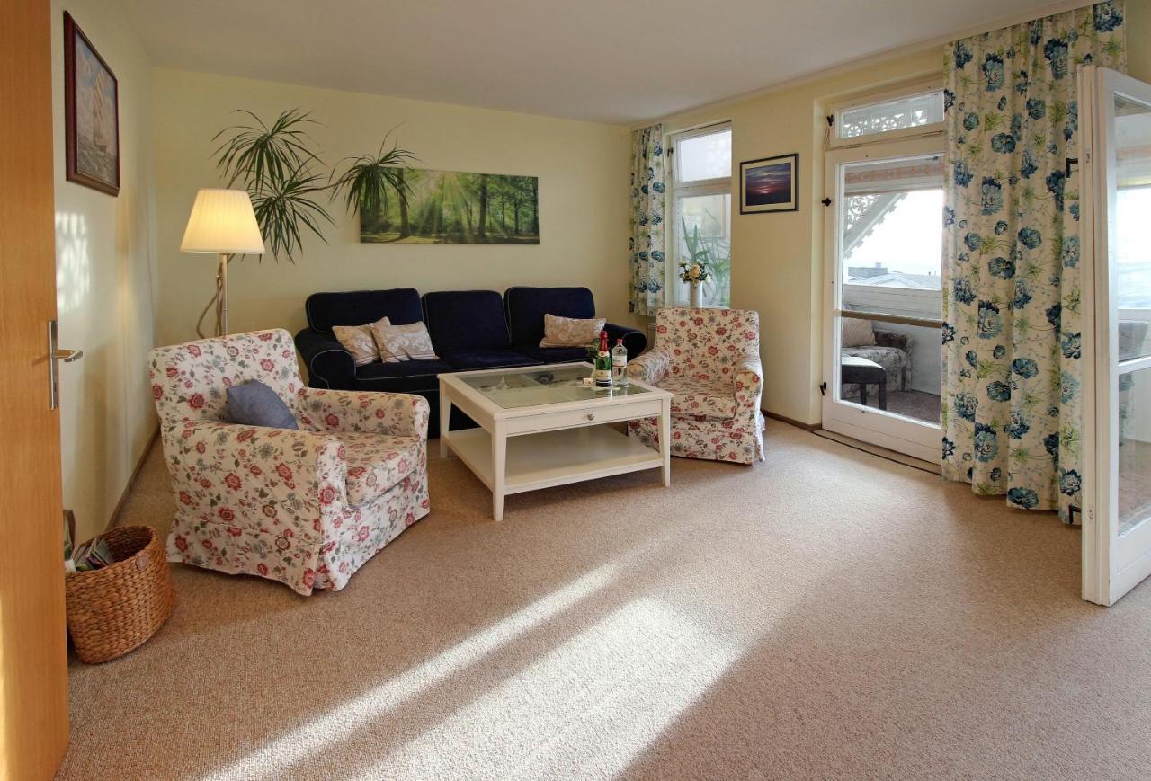 Appartement Ostseelilie - Mit Balkon Und Meerblick *