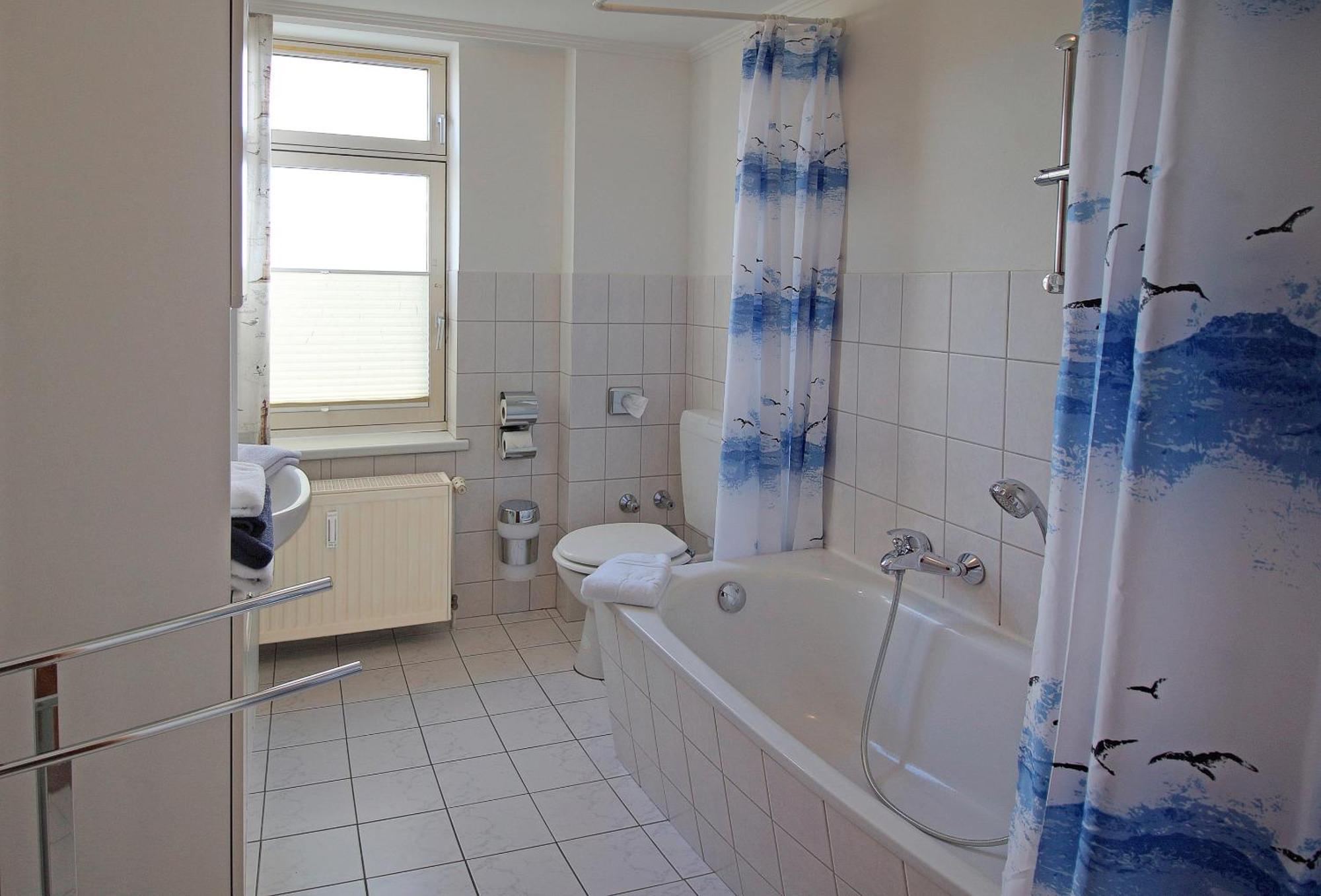 Ostseelilie - Mit Balkon Und Meerblick Appartement Sassnitz