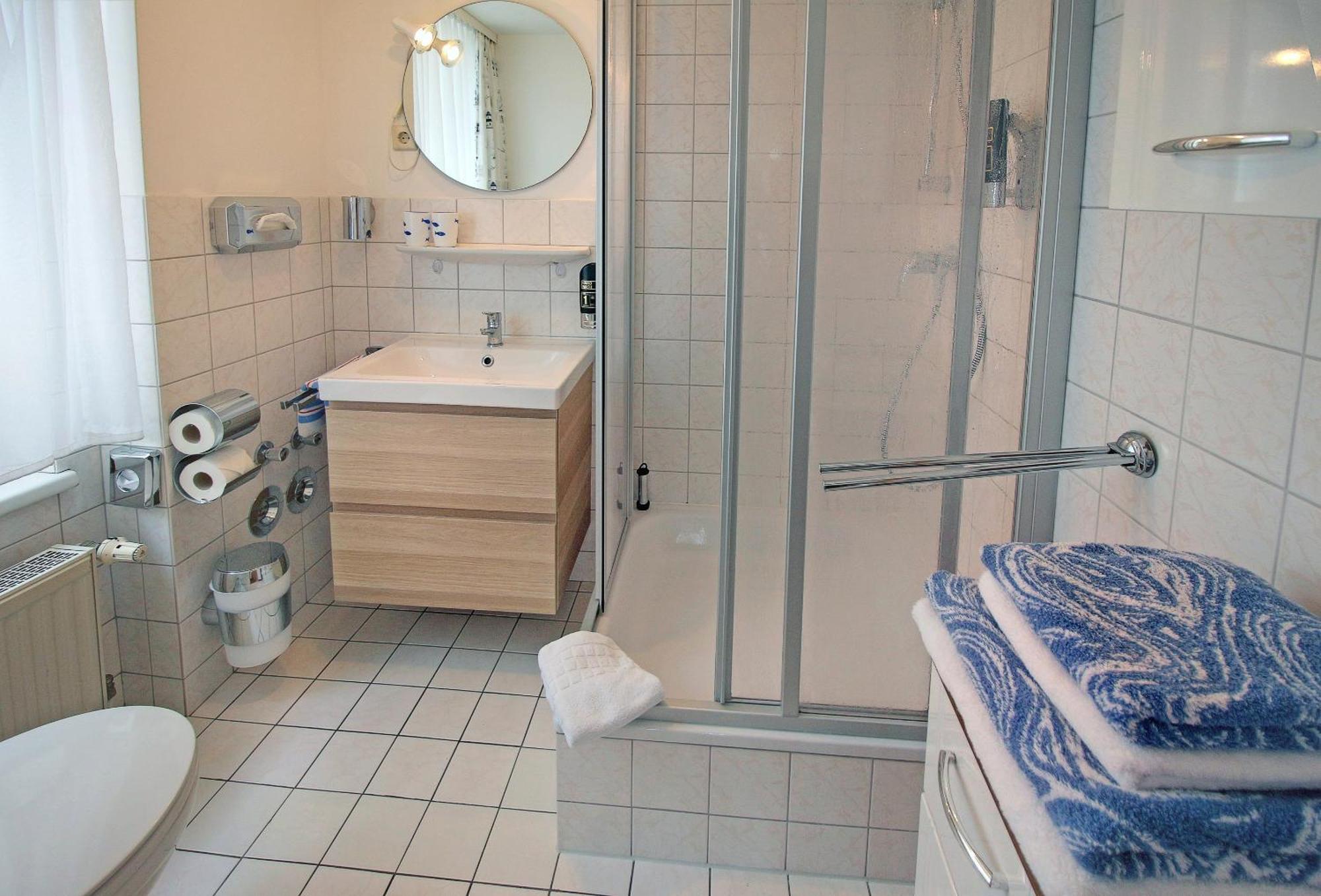 Appartement Ostseelilie - Mit Balkon Und Meerblick